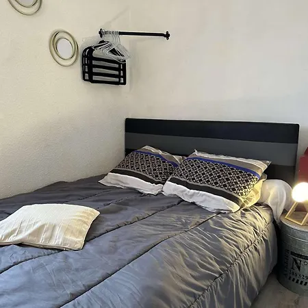 T2 Avec Balcon, Parking, A 800m - St Pierre La - Fr-1-229d-141 Apartment Fleury (Aude)