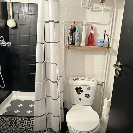 T2 Avec Balcon, Parking, A 800m - St Pierre La - Fr-1-229d-141 Apartment Fleury (Aude)