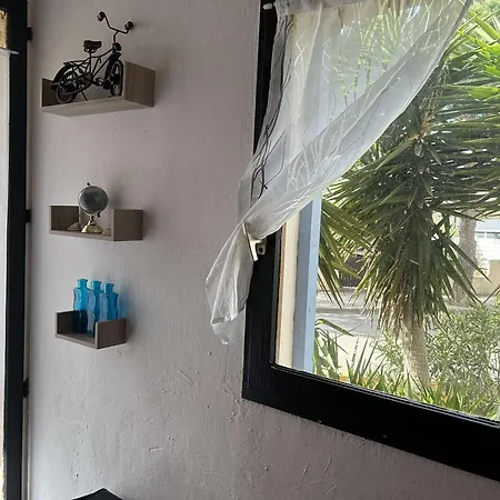 T2 Avec Balcon, Parking, A 800m - St Pierre La - Fr-1-229d-141 Apartment